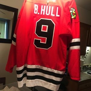 Bobby Hull autographed Hockey Jersey